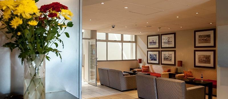 Peermont Metcourt Hotel Francistown Exterior foto